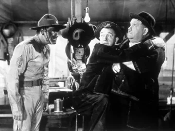 Dick und Doof - Schrecken der Kompanie (1941)
